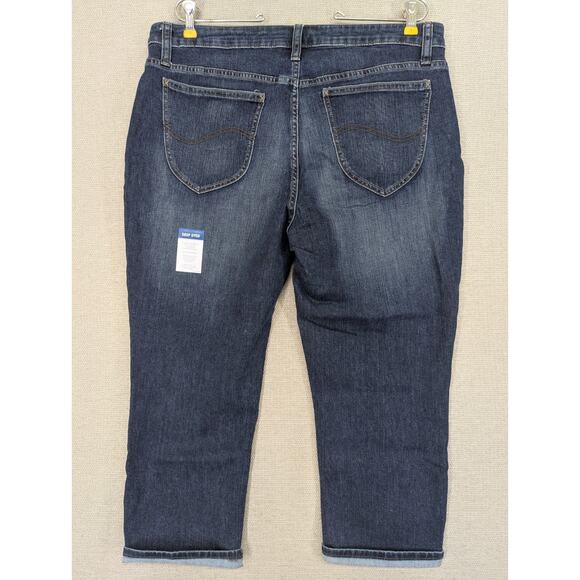 Lee Riders Blue Jeans Midrise Capri Size 16M Regular Fit NWT -0625D163 - Picture 7 of 8